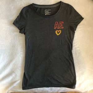 American Eagle Fitted Tee Medium